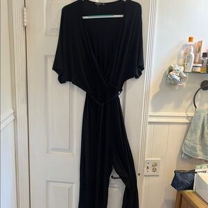 Boohoo V-neck Wide Leg Crop Jumpsuit